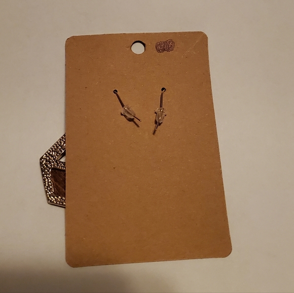 Shamelessly Sparkly Earrings - Picture 4 of 5